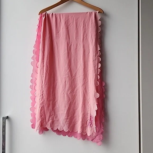 Moschino 100% Silk Two Layer Scalloped Hem Lightweight Scarf - Picture 8 of 8